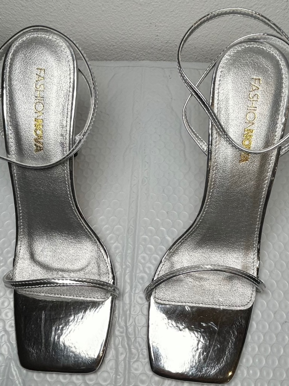 Fashion Nova Silver Metallic Sandals Strappy Square Toe High Block Heels Size 9